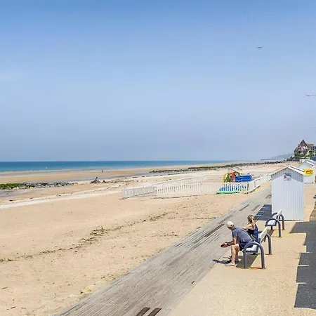 Deauville - 3min בלונוויל-סור-מר